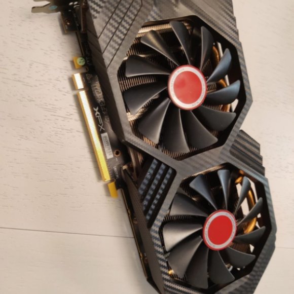 XFX XTR Edition RX 580 4GB OC+ - Picture 3 of 9